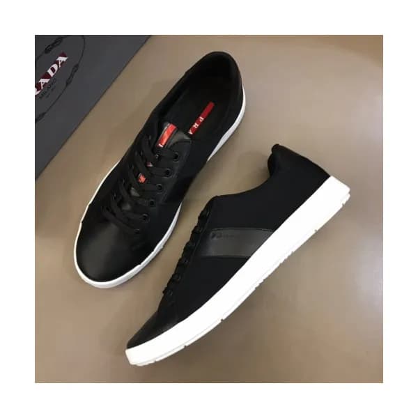 Prada 2019 Mens Business Logo Leather Sneakers - 프… - 1