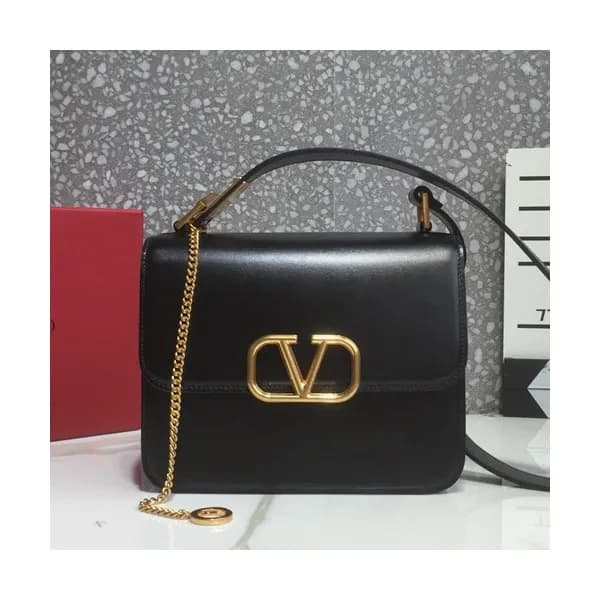 Valentino 2019 Leather Garavani Vsling Shoudler Cr… - 1