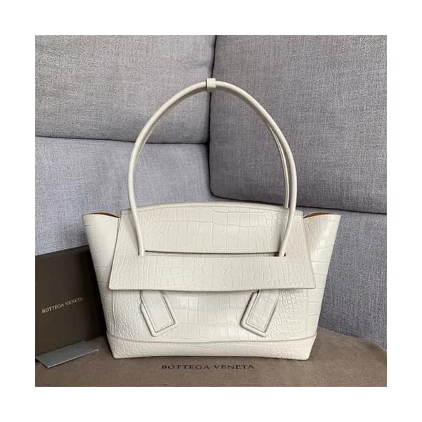 Bottega Veneta 2019 Arco Large Tote Shoulder Bag,3… - 1