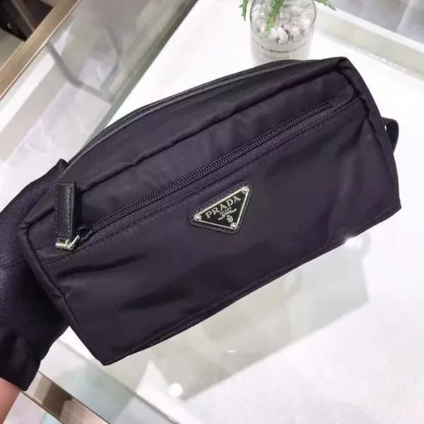 Prada 2023 Leather Pouch Clutch Bag ,22CM - 프라다 20… - 1