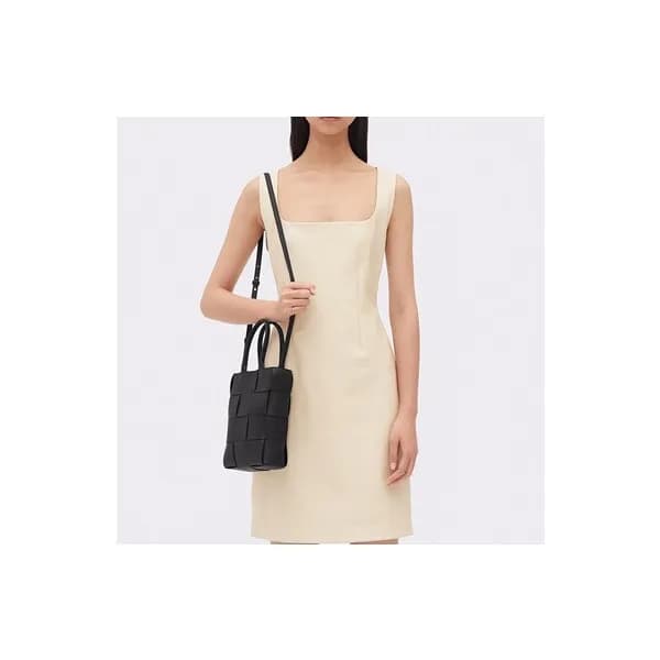 보테가베네타 여성 블랙 미니 카세트백 - Bottaga Veneta Womens Black… - 1