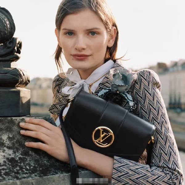 루이비통 여성 블랙 숄더백 - Louis vuitton Womens Black Should… - 1