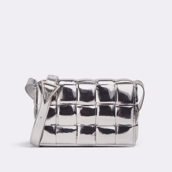 보테가베네타 남/녀 실버 카세트백 - Bottaga Veneta Unisex Silver … - 1