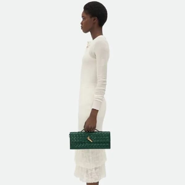 보테가 베네타 여성 그린 클러치 - Bottega Veneta Womens Green Cl… - 1