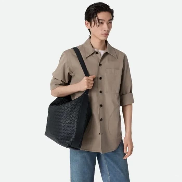 보테가베네타 남성 트래블러 백 - Bottega veneta Mens Traveller B… - 1