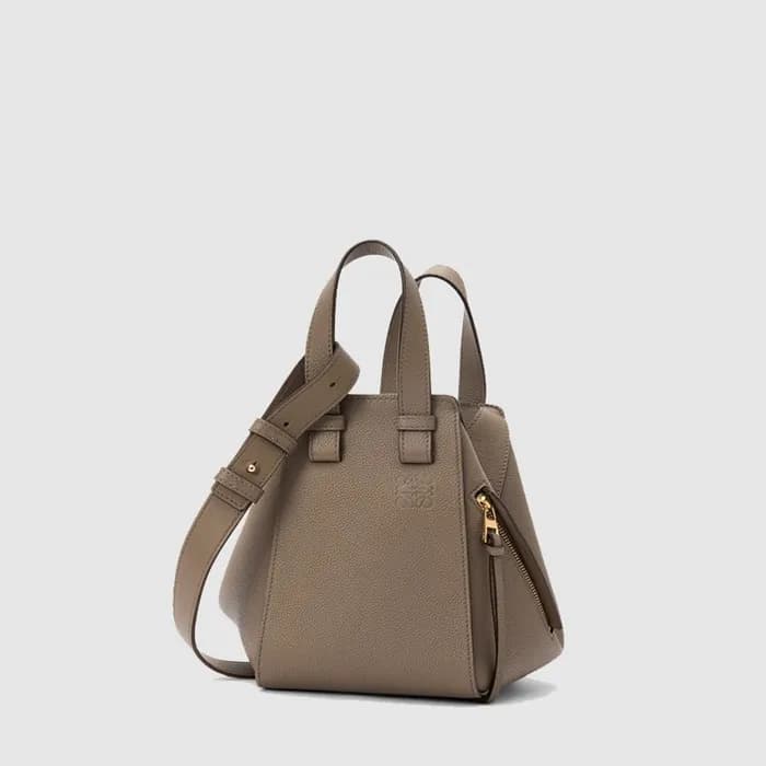 로에베 여성 컴팩트 해먹 백 - Loewe Womens Compact Hammock Bag… - 1