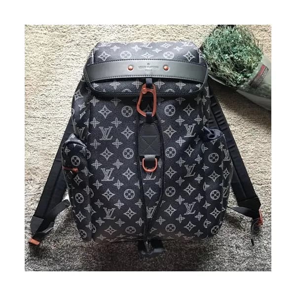 Louis Viutton Monogram Discovery Backpack ,35cm … - 1