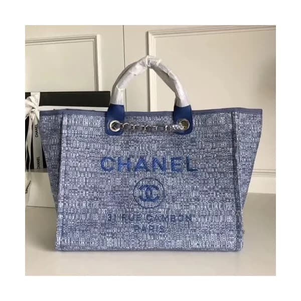 Chanel 2018 Canvas Deauville Tote Shoulder Bag,39C… - 1