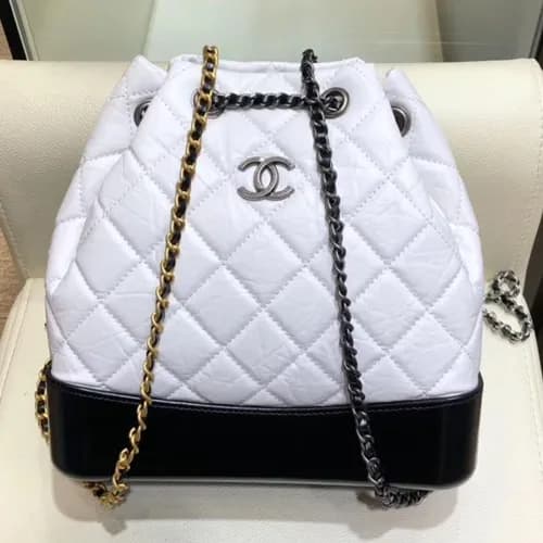 Chanel 2019 Gabrielle Back Pack ,23CM - 샤넬 2019 가브… - 1