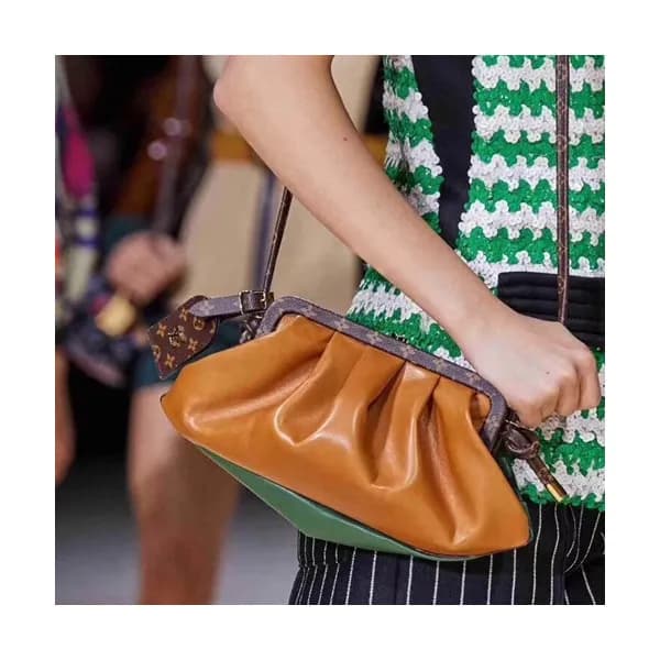 Louis Vuitton 2020 Boursicot Shoulder Bag,26cm - 루… - 1