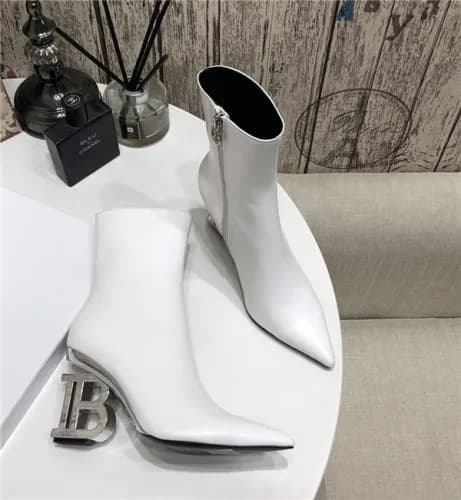Balmain 2020 Women's Leather Ankle Boots - 발망 … - 1