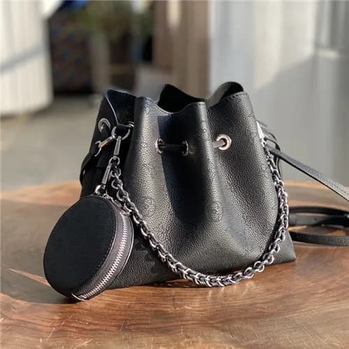 Louis Vuitton 2020 Women's Muria Bucket Tote S… - 1