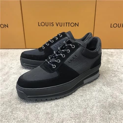 Louis Vuitton 2020 Men's Leather Sneakers - 루이… - 1