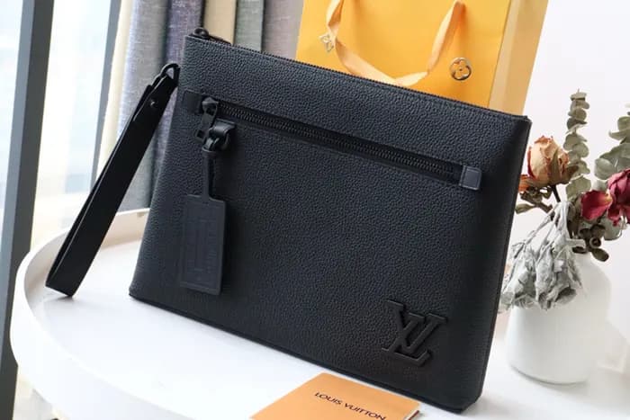 Louis Vuitton Mens Leather Clutch Bag,30cm,LOUB24… - 1