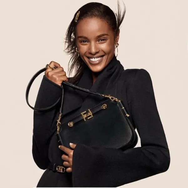 펜디 여성 블랙 터치 숄더백 - Fendi Womens Touch Bag - feb200x - 1