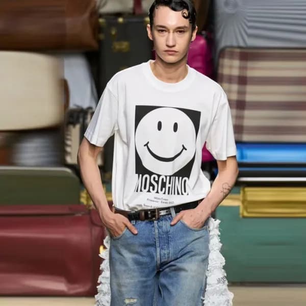 모스키노 남성 크루넥 반팔티 - Moschino Mens White Tshirts - mo…
