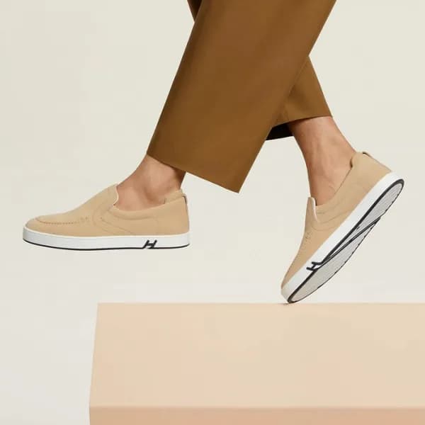 에르메스 남/녀 키디 슬립온 스니커즈 - Hermes Unisex Kiddy Slip-on… - 1