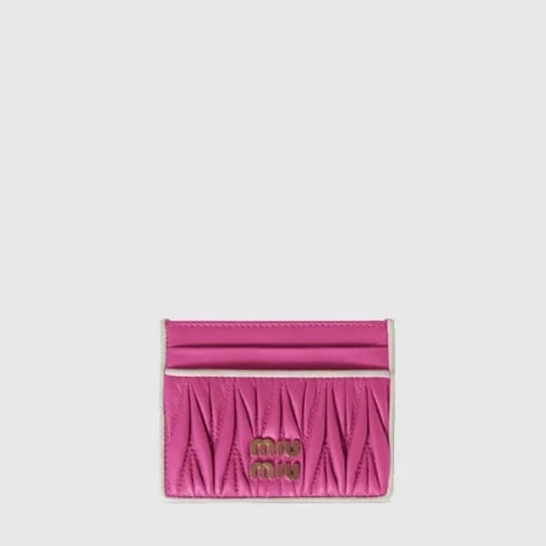 미우미우 여성 마테라쎄 가죽 카드 지갑 - Miumiu Womens Matelassé Le… - 1
