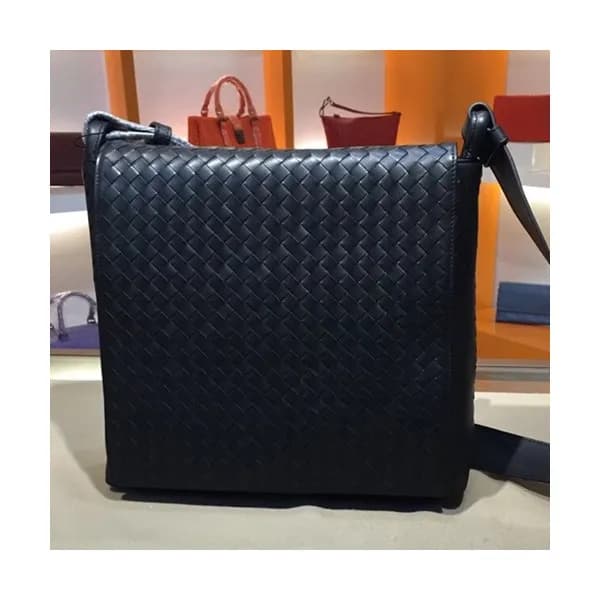 Bottega Veneta Leather Black Messenger Shoulder Ba… - 1