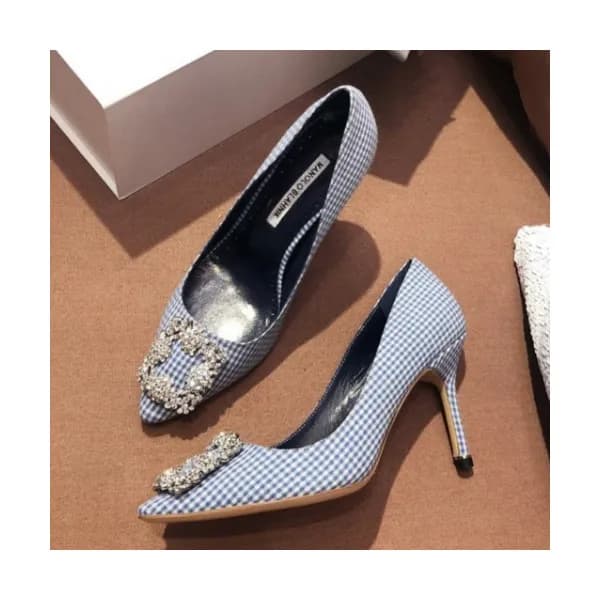 Monolo Blahnik 2019 Ladies Hangisi Strass Flower P… - 1