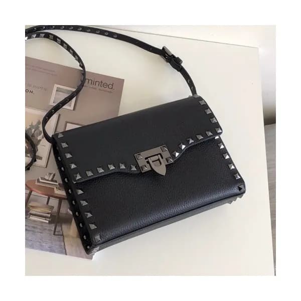 Valentino 2019 Leather Rockstud Shoudler Bag,22.5C… - 1