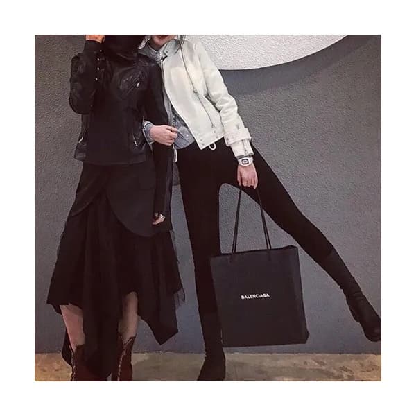 Balenciaga 2019 Leather Small Tote Shoulder Shoppe… - 1