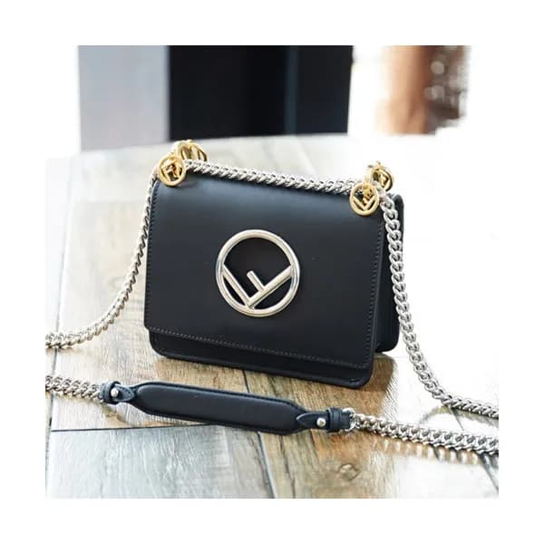 Fendi 2019 Kan I F Mini Chain Shoulder Bag ,19CM -… - 1