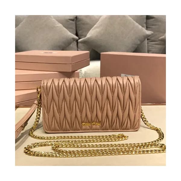 MiuMiu 2019 Matelasse Chain Shoulder Cross Bag /… - 1