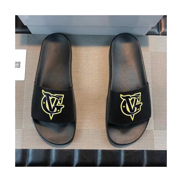 [여름추천템]Givenchy 2019 Mens Star Leather Slipper - 지… - 1