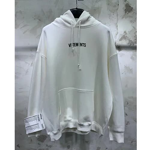 Vetements 2019 Mm/Wm Logo Wolf Cotton Hood Tee - 베… - 1
