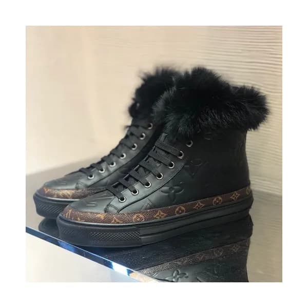 Louis Vuitton 2019 Ladies Leather Sneakers - 루이비통 … - 1