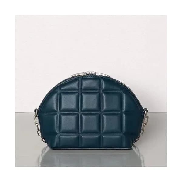 Bottega Veneta 2019 Chain Shoulder Cross Bag,20cm … - 1