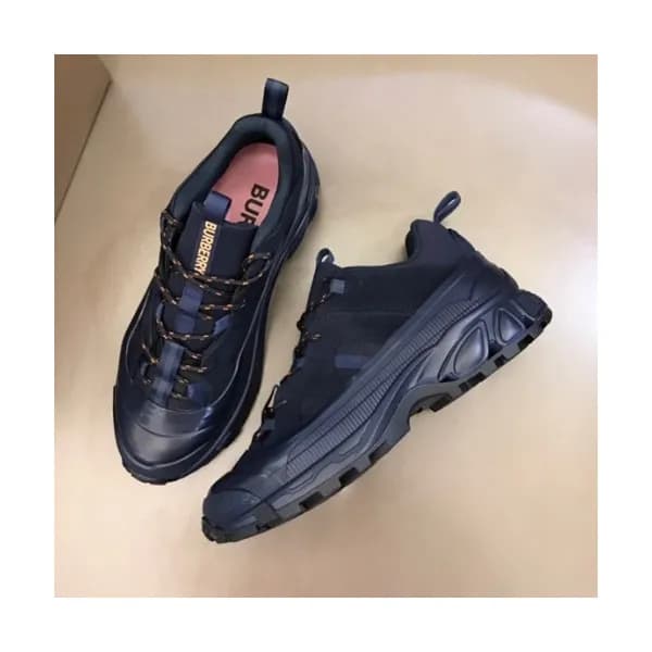 버버리 남성 캐쥬얼 스니커즈 Size(240 - 270) 네이비 - Burberry M… - 1