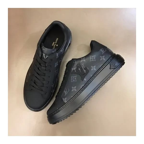 루이비통 남성 Time out 블랙 스니커즈 - Mens Black Sneakers - l… - 1