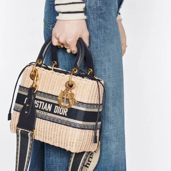 디올 여성 네이비 레이디백 - Womens Navy Lady Bag - dio02082x - 1