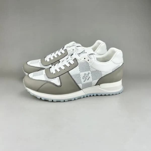 루이비통 남성 그레이 스니커즈 - Louis vuitton Mens Gray Sneaker… - 1