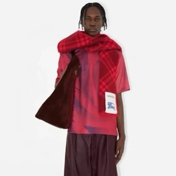 버버리 남/녀 레드 머플러 - Burberry Unisex Red Muffler - acc…