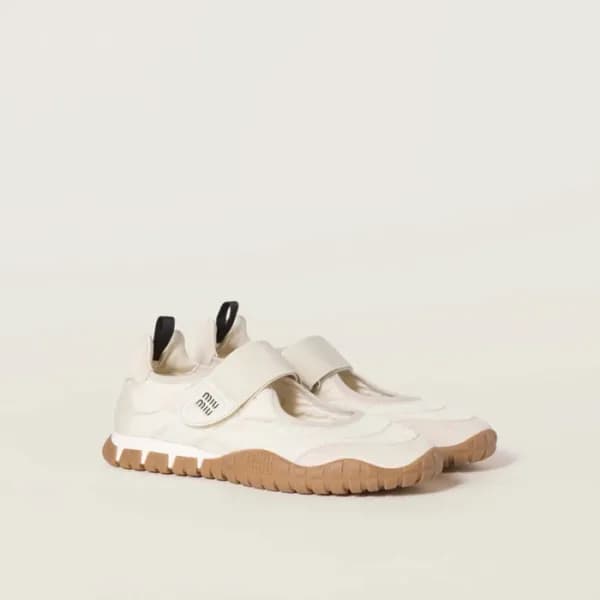 미우미우 여성 타이어 테크니컬 패브릭 스웨이드 발레리나 - Miumiu Womens Tyr… - 1