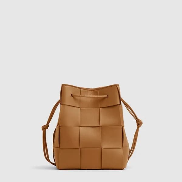 보테가 베네타 여성 스몰 카세트 크로스바디 버킷 백 - Bottega veneta Wome… - 1