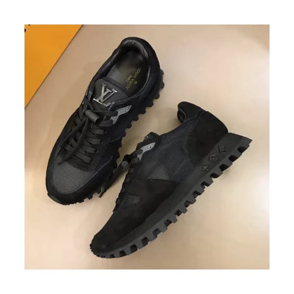 Louis Vuitton 2019 Mens Cajual Leather Sneakers -… - 1