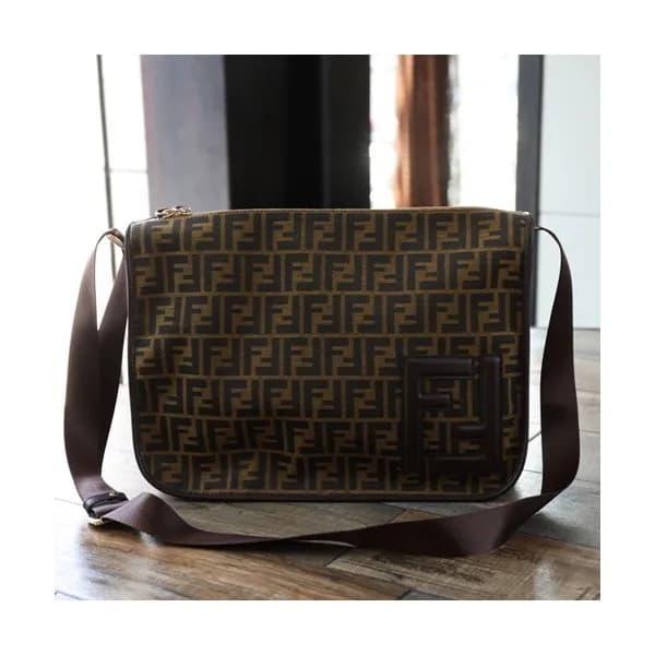 Fendi 2019 Shoudler Bag ,33/40CM - 펜디 2019 레더 남성용 … - 1
