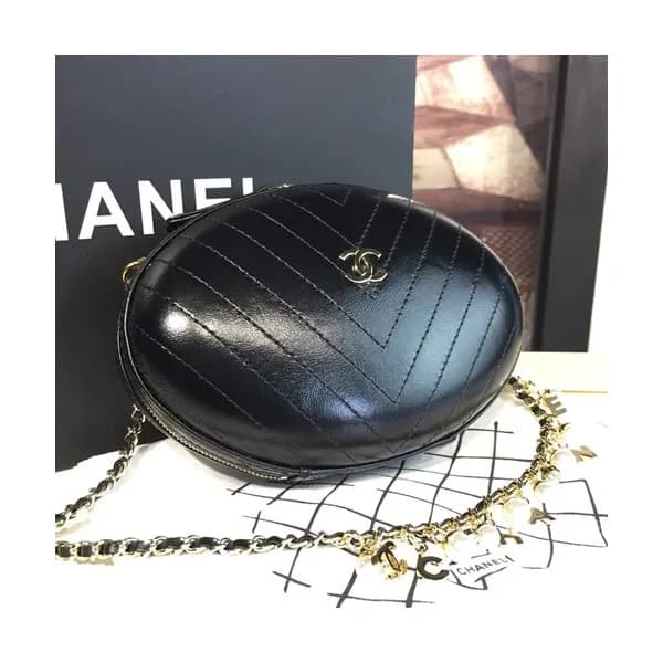 Chanel 2019 Leather Chain Shoulder Cross Bag ,13.… - 1