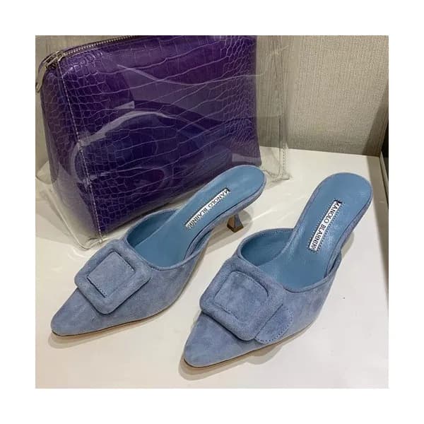 Monolo Blahnik 2019 Ladies Suede Middle Heel Slipp… - 1