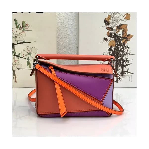 Loewe 2020 Puzzle Mini Shoulder Bag, 18CM - 로에베 20… - 1