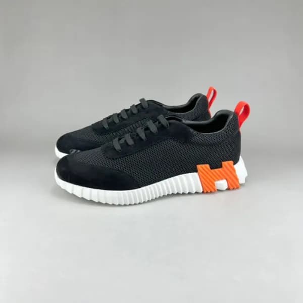 에르메스 남성 클래식 블랙 스니커즈 - Mens Black Sneakers - her081… - 1