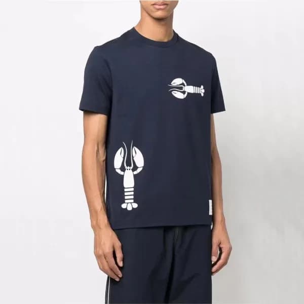 톰브라운 남성 크루넥 네이비 반팔티 - Thom Browne Mens Navy Tshirt… - 1