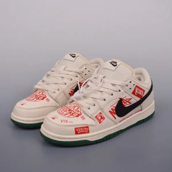 나이키 남/녀 화이트 스니커즈 - Nike SB Dunk Unisex White Sneak… - 1