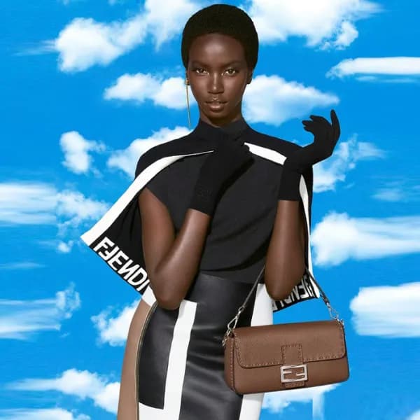 펜디 여성 FF 바게트 백 - Fendi Womens FF Baguette Bag - fe… - 1
