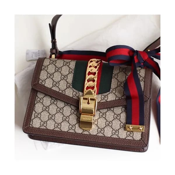 Gucci Sylvie Chain Shoulder Bag,25CM - 구찌 실비 체인 숄더… - 1