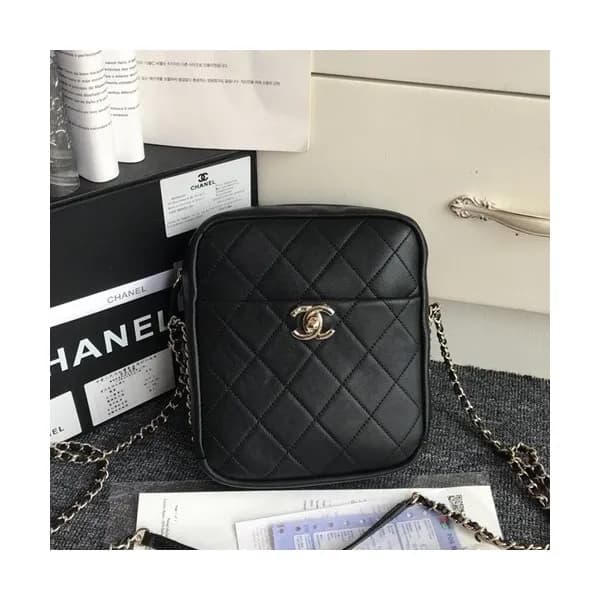 Chanel 2019 Women Camera Shoulder Bag,20CM - 샤넬 2… - 1